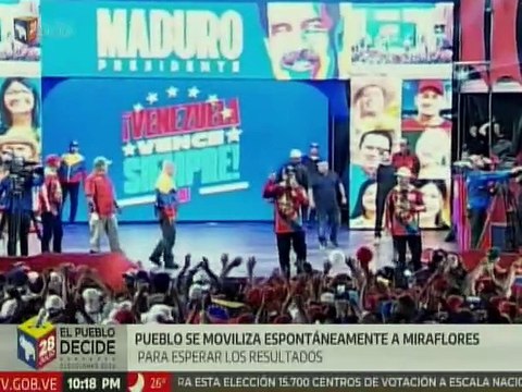 Pueblo venezolano celebra el cumpleaños del Comandante Eterno Hugo Chávez desde Miraflores