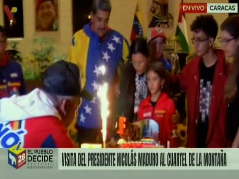 Presidente Nicolás Maduro rinde honores al Comandante Eterno Hugo Chávez en el Cuartel de la Montaña