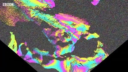 How do you measure the snow melting on Switzerland_s glaciers_ _ BBC News)