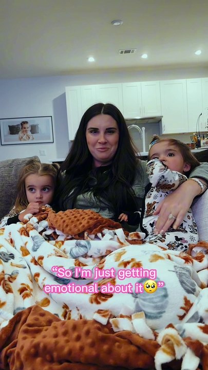 We’re getting so close to meeting bubba #toddler#toddlersoftiktok#toddlers#dadsoftiktok#MomsofTikTok#parenthood#family#babyfever#baby#babies#cutebaby