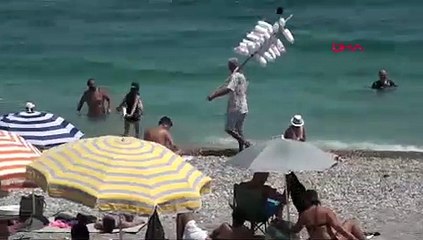 Plaj keyfiniz hastanede bitebilir: Sıcakta yerken bir kez daha düşünün