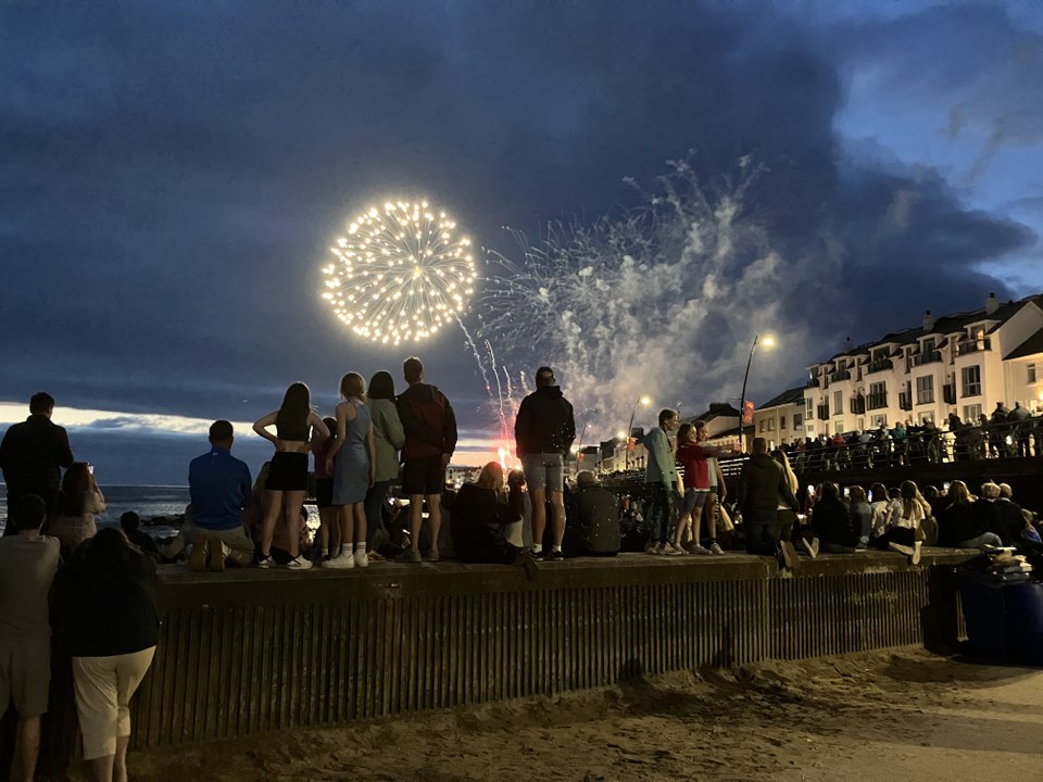 RED SAILS FIREWORKS