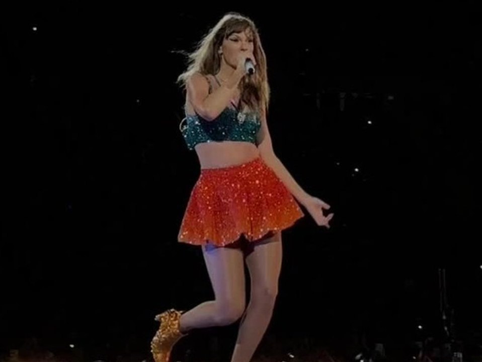 Taylor Swift feiert Weltpremiere in München vor 100.000 Fans