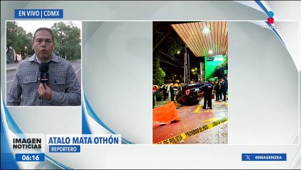 Automóvil se estrella en la Col. Viaducto Piedad, alcaldía Iztacalco, CDMX