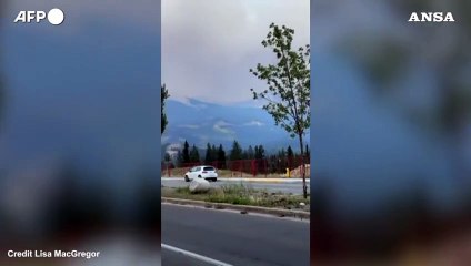 Incendi in Canada,: 25mila evacuati a Jasper, localita' sulle Montagne Rocciose