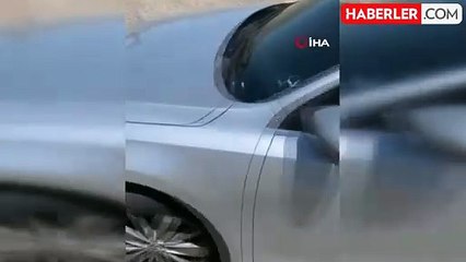 Kaçak göçmen otomobilin bagajında yakalandı