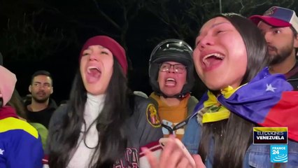 Télécharger la video: Venezolanos en el exterior protestan en embajadas y consulados contra resultados de las elecciones