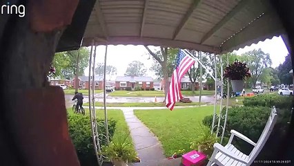 Livonia police looking for bike-riding porch pirate