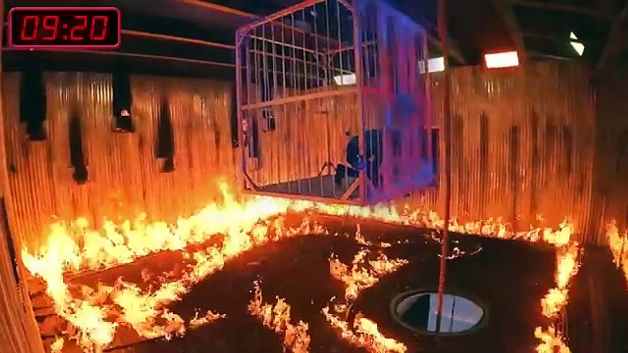 In_10_Minutes_This_Room_Will_Explode!(360p)