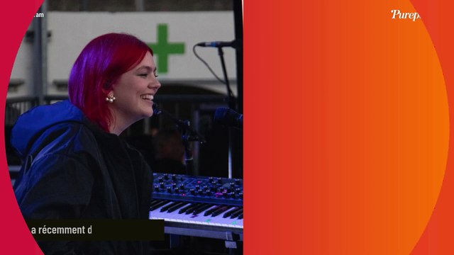 Louane se dévoile en bikini après son grand changement capillaire, la maman d'Esmée a une silhouette canon