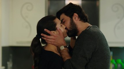 العشق المشبوه - الحلقة 64 - مدبلج بالعربية | Kara Para Aşk