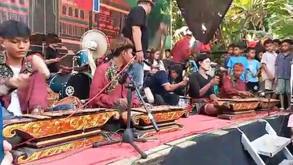 cek sound dewa dewi