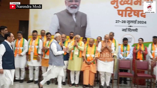 ಅಮಿತ್ ಶಾ ಬಿಟ್ಟು ರಾಜ್‌ನಾಥ್‌ ಸಿಂಗ್‌ ಗೆ ಮಾತ್ರ ಯೋಗಿ ನಮಸ್ಕಾರ ! | BJP | Amit Shah | Adityanath