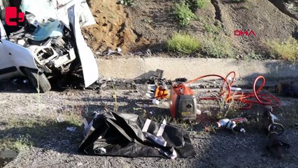 Erzurum'da ambulans ile hafif ticari araç çarpıştı: Dört ölü, bir yaralı