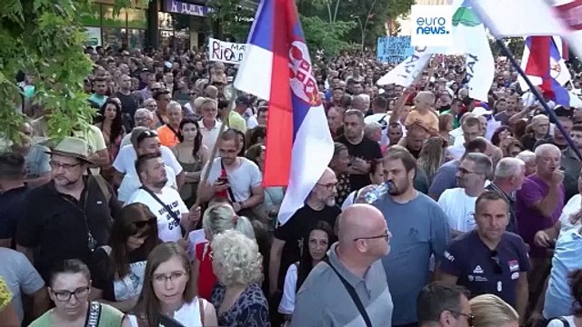 Miles de personas protestan en varias ciudades de Serbia contra el acuerdo de excavación de litio