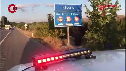 Bakanın adıyla sosyal medyada dolandırıcılık: 4 ilde operasyonda 7 gözaltı