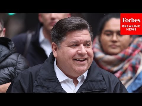 Gov. JB Pritzker Signs Illinois Birth Equity Initiative Into Law To Improve Maternal Health Access