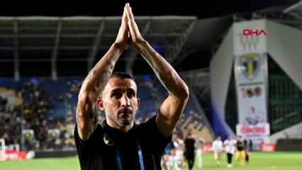 Romanya’da gündem derbi zaferi kazanan Mehmet Topal