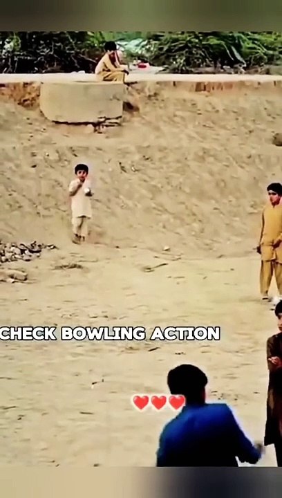 #Shorts Cheak bowling action