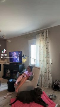 Βάσω Λασκαράκη: Μάς δείχνει το σπίτι της στην Κρήτη - Ποια είναι η αγαπημένη της γωνιά;