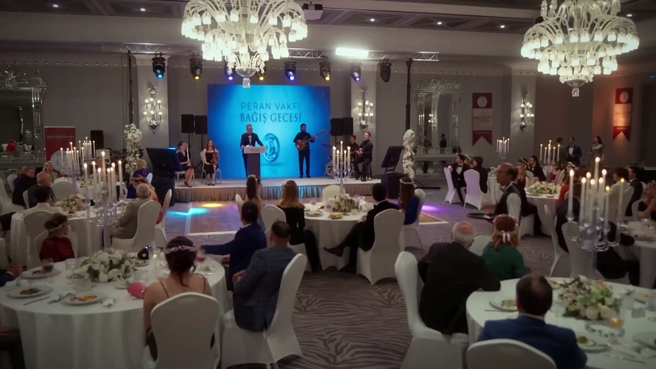 Karanlık Sandığım Her Şey Şimdi Daha Da Aydınlık - Bahar