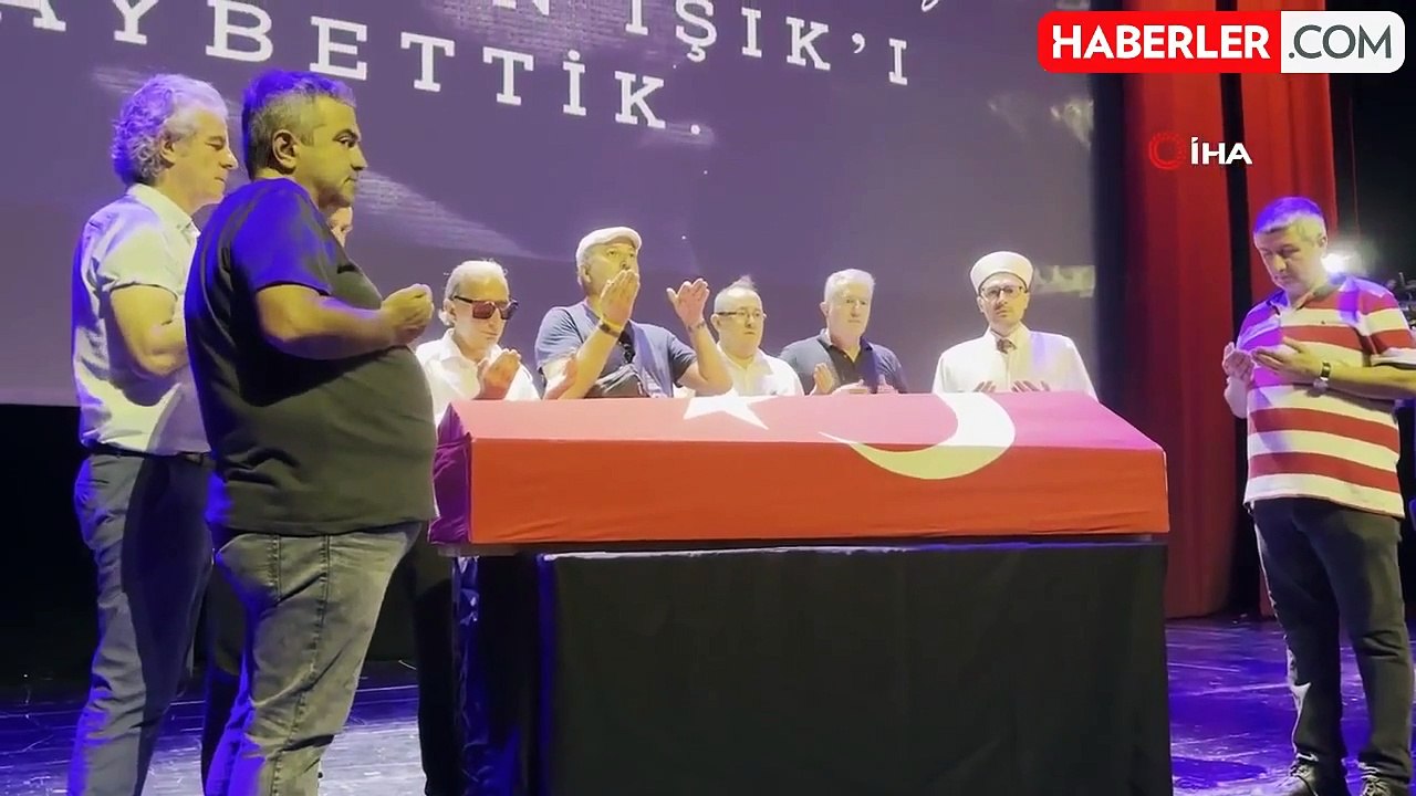 Kenan Işık için AKM'de tören düzenleniyor! Tabutunun başındaki isim dikkat çekti