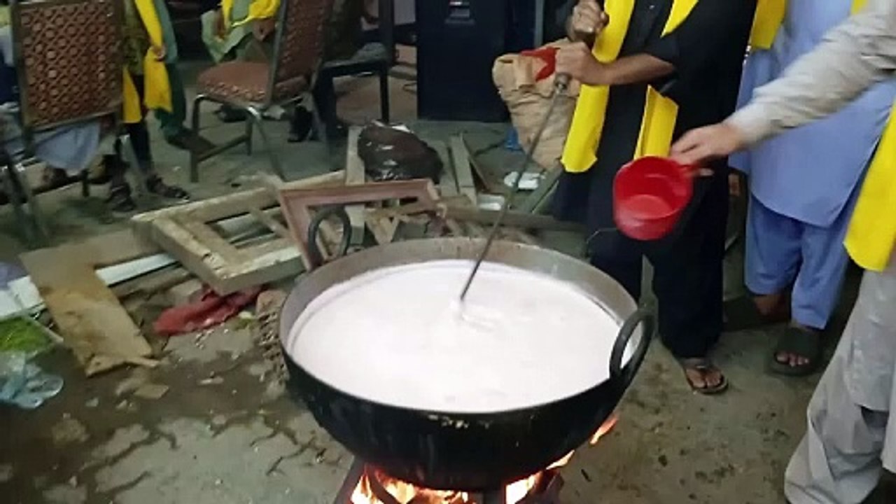 kashmeri tea peo sardi aa gai