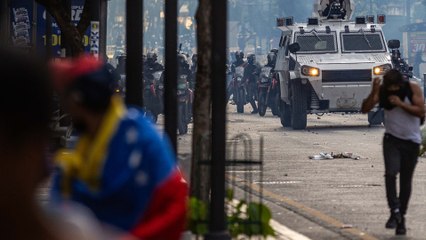 Al menos dos muertos en las protestas de Venezuela contra Nicolás Maduro