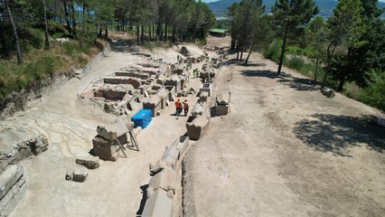 Roma dönemine ait nekropol alanı gün ışığına kavuşuyor
