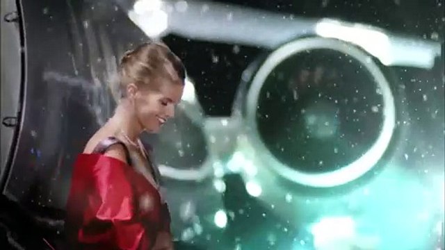 Fin d'une époque : A Paris, Place de la Madeleine, la boutique de la marque d'épicerie fine Hédiard, symbole de la gastronomie française, va être remplacée par... une enseigne de matériel informatique !