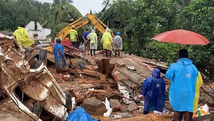 Mais de 60 mortos por deslizamentos de terra na Índia