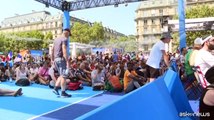 Parigi 2024, gli spettatori combattono il caldo nella fan zone