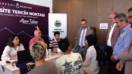 İnegöl'de protokol üyeleri üniversite adaylarına moral depoladı