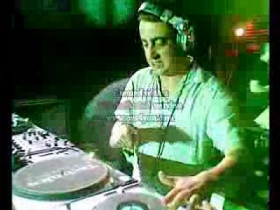 Ianik Oncina @ 4sans