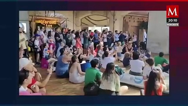 Mexicanos celebran con fiesta y baile la primera medalla en París 2024