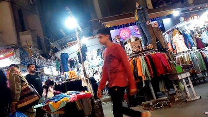 المشهد الاول من ليالي السهر في شوارع وسط الاسكندرية
