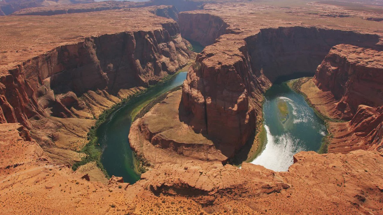 Woman thought she was going to die when she got stuck in a canyon, here's what happened next