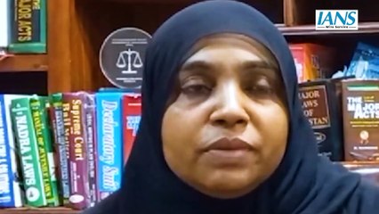 Pakistan में फंसी Farzana की Bharat सरकार से मदद की गुहार