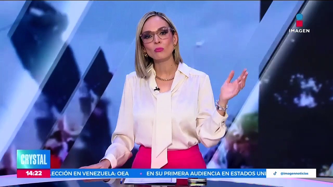 VIDEO: Derriban estatuas de Hugo Chávez