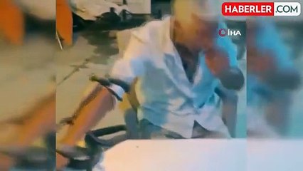 Koynunda beslediği yılanlar böyle ısırdı