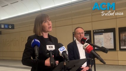 Opening of the first railway crossing below Sydney Harbour delayed