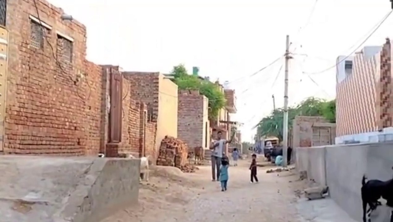 Village vlog beautiful village life in Punjab India and Pakistan gaon de Zindagi pind de Zindagi old culture