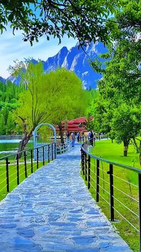 Pakistan SkarDu valley awesome place 2023_most beautiful places in the world-(720p)
