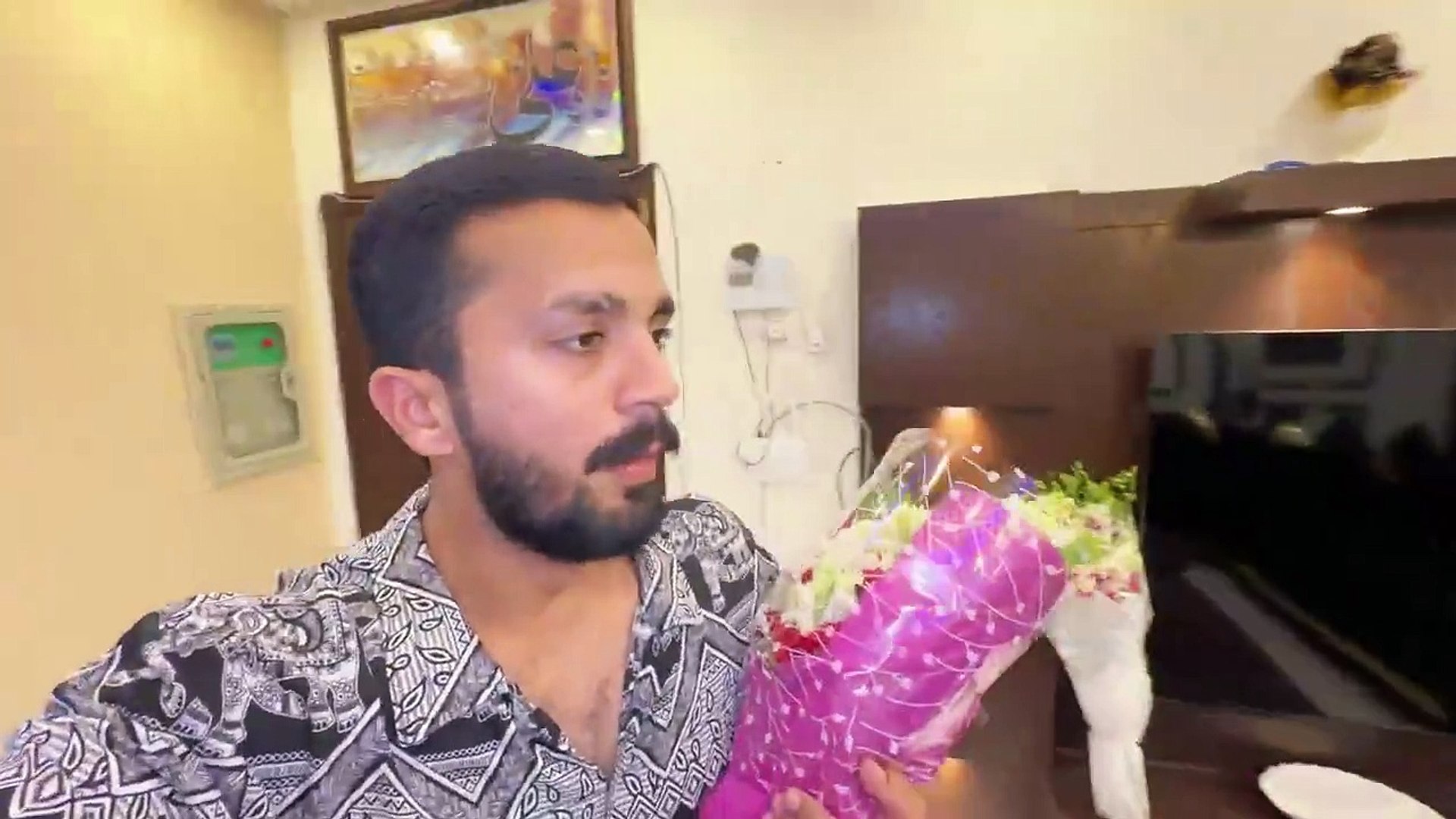 قال أيمن نعم فيلم ع فيلم كارو راهي