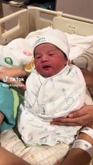 ซี ศิวัฒน์ เห็นหน้า น้องคากิ ลูกแจ็ค แล้วสบายใจ คุณพ่อป้ายแดงตอบสวนทันที