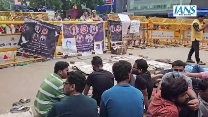 Old Rajendra Nagar घटना को लेकर छात्रों की Hunger Strike जारी, LG से मिलने तक जारी रखेंगे विरोध