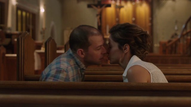 Disappointed that all his friends are married and happy, Ricky goes on the dating site and soon starts dating Danita HD ( Comedy, Crime, Romance )