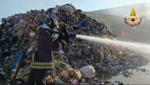 Termini Imerese, rogo in un'azienda che si occupa del trattamento di rifiuti