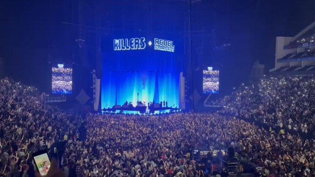Fans erupt with joy as The Killers pause concert to show the culmination of Euro 2024 semi-final