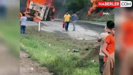 Kaza sonrası tır ve otomobil alevlere teslim oldu